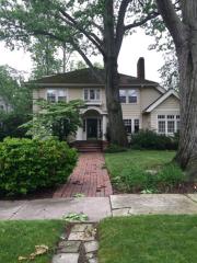 1085 Homewood Dr, Cleveland, OH 44107-1419