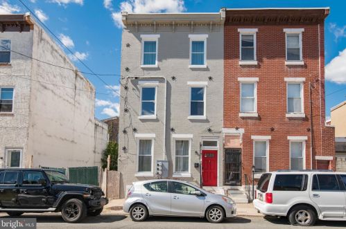 2026 Howard St, Philadelphia PA 19148-3334 exterior