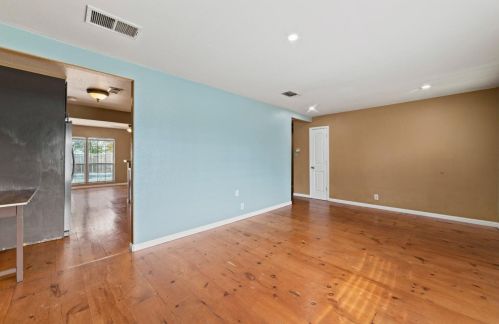 6961 Calvin Dr, Citrus Heights CA  95621-2858 exterior