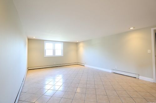 34 Gedney Way, White Plains NY  10605-2519 exterior