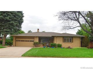 776 Peakview Ave, Littleton CO  80120-3321 exterior