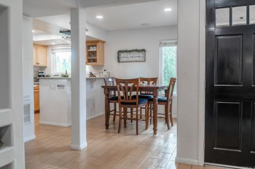 2142 Alpine Glen Pl, Alpine CA  91901-2120 exterior