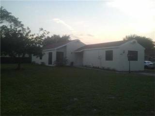 6750 25th St, Hollywood FL  33023-2741 exterior
