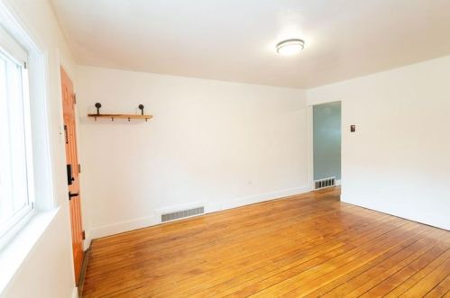 3815 Howley St, Pittsburgh PA  15201-1213 exterior