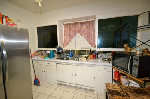 2745 58, Milwaukee WI 53210-1539 exterior