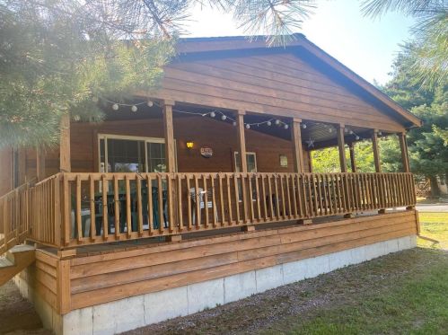 111 Northwoods Cir, Wisconsin Dells, WI 53965-8361