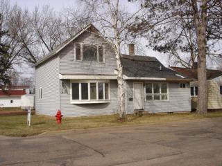 1412 Jackson St, Merrill, WI 54452-2823