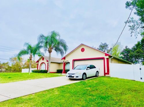 1899 Merrick Dr, Deltona, FL 32738-4953