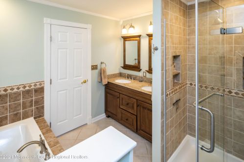 20 Pennybrook Ln, Middletown NJ  07748-3530 exterior