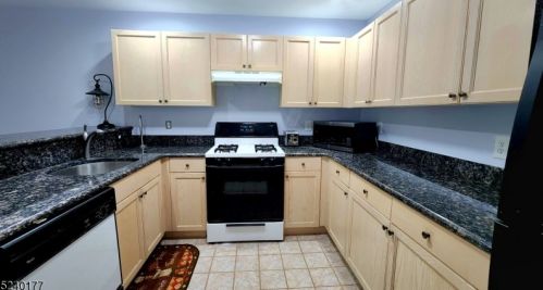 3601 Scenic Ct, Parsippany NJ  07834-3477 exterior