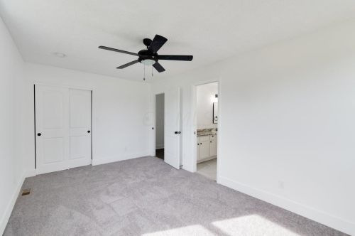 4885 Watkins Rd, Pataskala OH  43062-8569 exterior