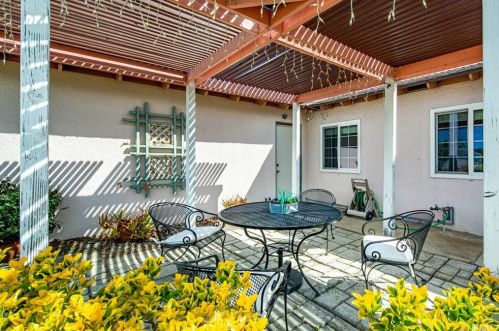 1634 Barston Pl, Glendora, CA 91740-6039