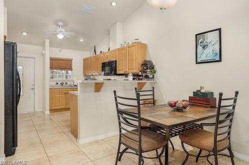 410 3rd Ct, Cape Coral, FL 33909-2500