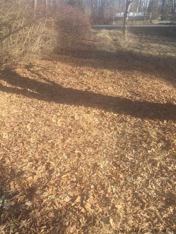 91 Rock City Rd, Woodstock, NY 12498-1223