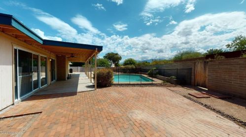 9544 Calle Eunice, Tucson AZ 85715-5823 exterior