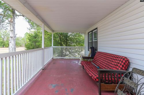 315 Gardners Terrace Rd, Cayce-West Columbia SC  29172-2631 exterior