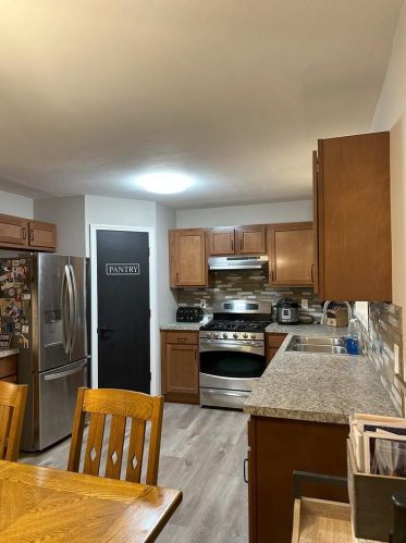 819 Edgewater St, Portage WI  53901-2320 exterior
