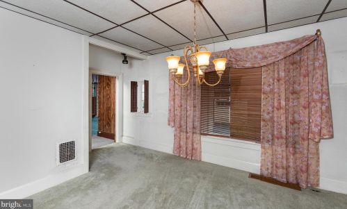 13 Kelso St, Harrisburg PA 17111-1823 exterior