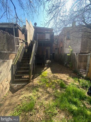 731 4 St, Wilmington DE  19801-2003 exterior