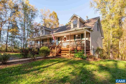 553 Plain Dealing Rd, Bybee, VA 22963-4689