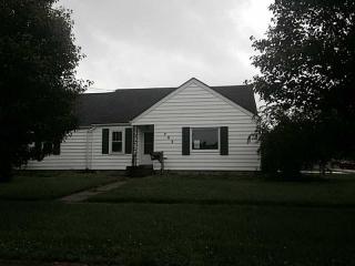 703 Suthoff St, Delphos, OH 45833-2162