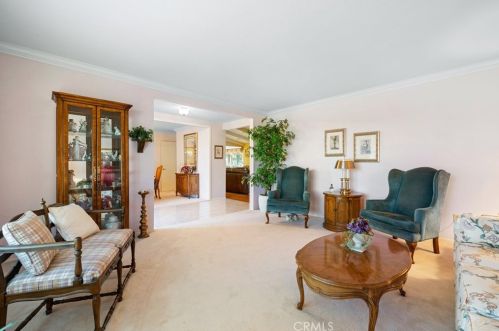 425 Winston Way, Upland CA  91786-2323 exterior