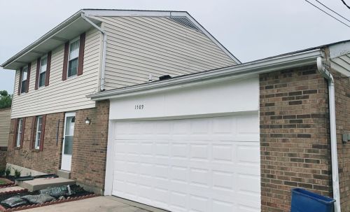 1589 Hazelgrove Dr, Cincinnati, OH 45240-1135