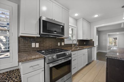 3527 Westcliff Rd, Fort Worth TX  76109-2821 exterior