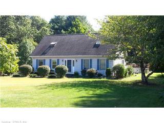 273 Wauregan Rd, Lisbon, CT 06331-1245