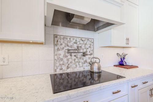 1712 Tulsa St, Chandler AZ  85225-8228 exterior