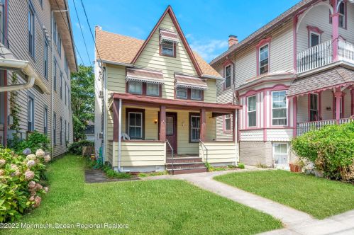 13 Pilgrim Pathway, Ocean Grove, NJ 07756-1540
