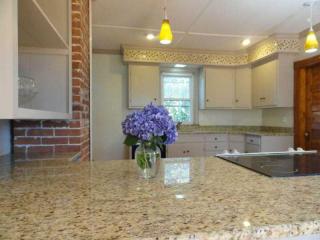 125 Chases Ln, Middletown RI  02842-7881 exterior