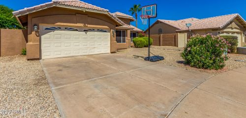 1056 Ananea Cir, Mesa, AZ 85208-2763