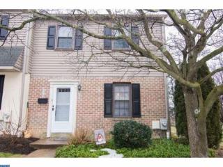 25 Norwood House Rd, Downingtown PA  19335-2300 exterior