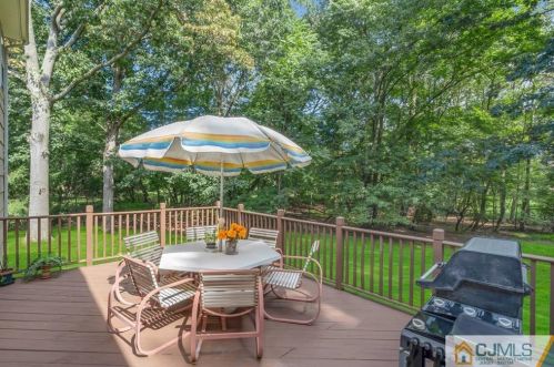 57 Buffalo Run, East Brunswick, NJ 08816-5030