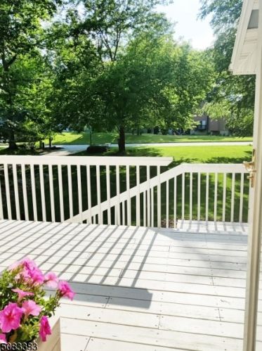 61 Lynn Dr, Andover, NJ 07821-3507