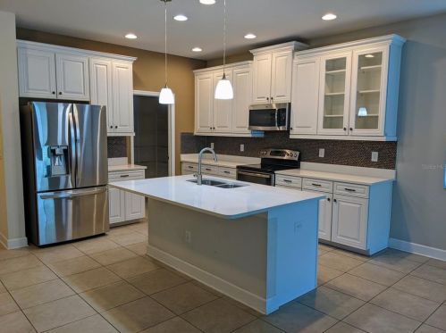 10408 Flagstaff Falls Ave, Riverview FL  33578-5463 exterior
