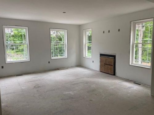 129 Leavitt Rd, Belmont NH  03220-3216 exterior