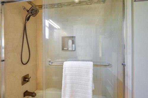 5625 Le Fevre Dr, San Jose CA  95118-3927 exterior