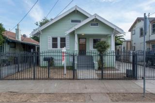 1520 89th Ave, Oakland, CA 94621-1016