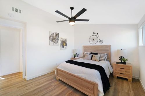 3350 Dorchester Dr, San Diego CA 92123-2641 exterior