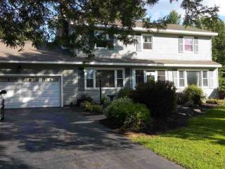 2048 Debutante Mnr, Schenectady, NY 12303-5002