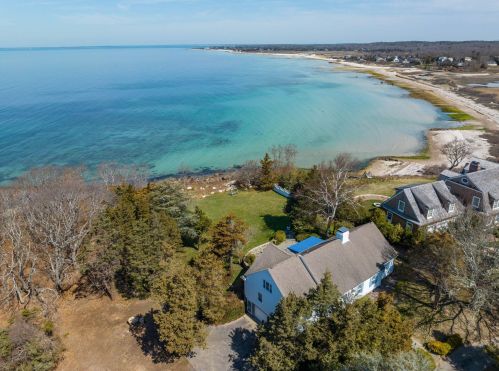 41 Beccles Rd, Falmouth, MA 02540-1801