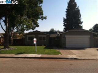 359 Robert Way, Livermore, CA 94550-3915