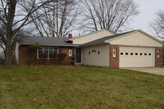 2915 Pease Ln, Sandusky, OH 44870-5928