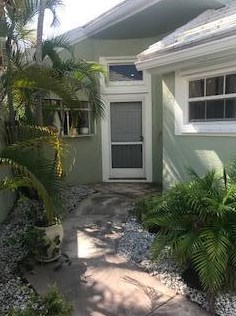 9035 Baybury Ln, West Palm Beach, FL 33411-1889