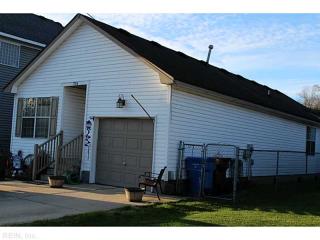 724 Luther St, Chesapeake, VA 23322-7034