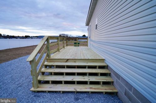 96 Jeneva Ln, Harrington DE  19952-6426 exterior