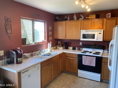 15009 Skyhawk Way, Sun City, AZ 85374-4498