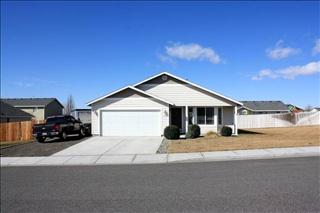 4216 Cochins Ln, Pasco, WA 99301-9191